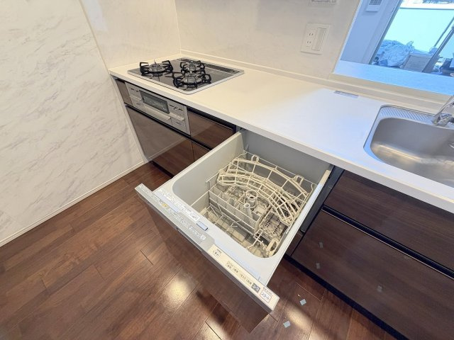 家事の時短につながる食洗機完備