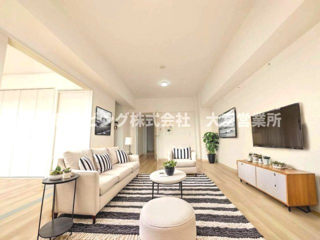 ※AI加工によるホームステージングです。家具は実際にはつきません。