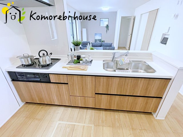 キッチンでお料理をお楽しみください