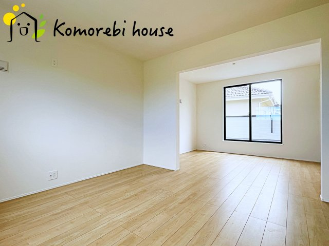 開放的な寝室です