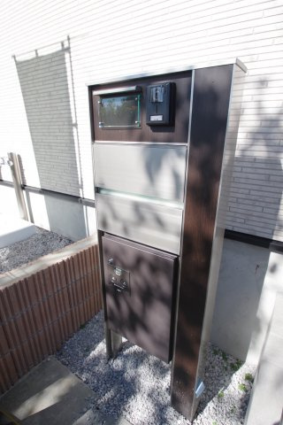 宅配ボックス付き郵便受け