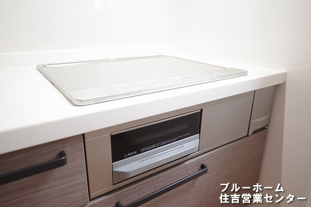 お料理が楽しくなる3口IH・グリル付き！