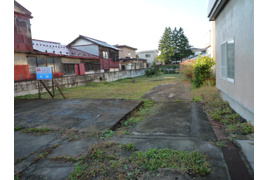 黒石市大字上町の土地の外観