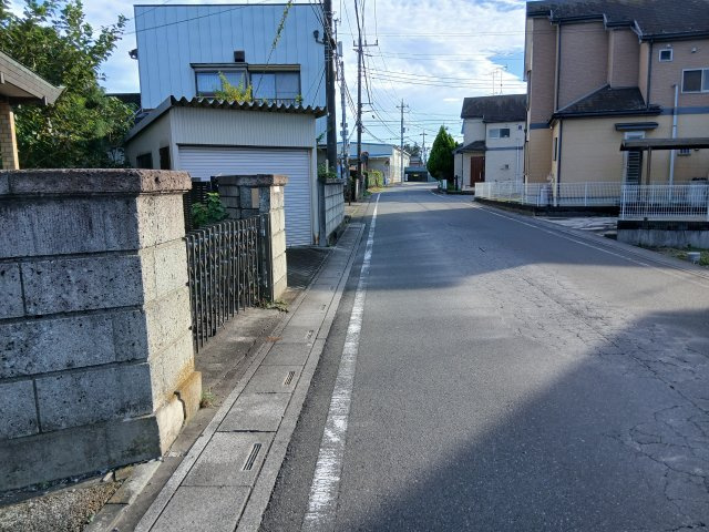 西側約6.5ｍ公道に接する