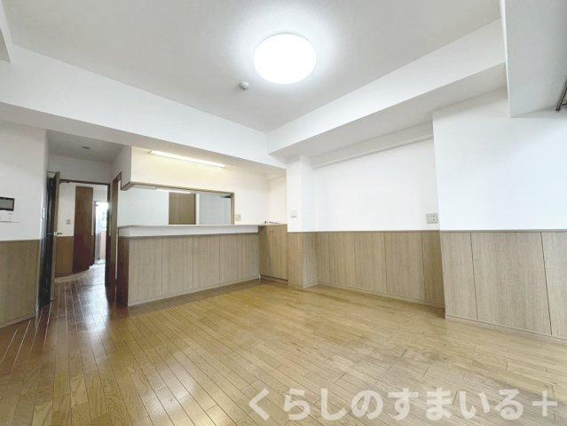 こちらの居間で趣味の時間をお楽しみください