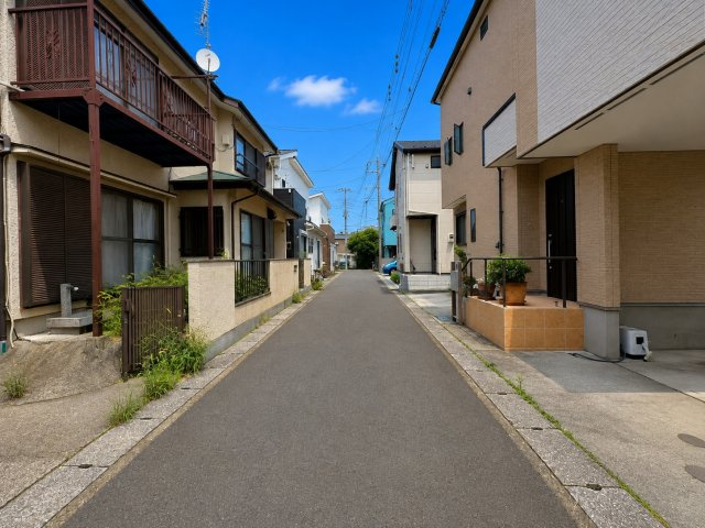 南東道路に面し陽当り良好！敷地約29坪・整形地！自由設計で夢のマイホームはいかがでしょうか！建築条件なし・お好きなハウスメーカーで建築可能です！