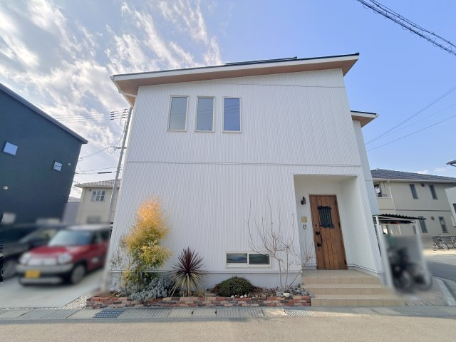 外観：328000601564