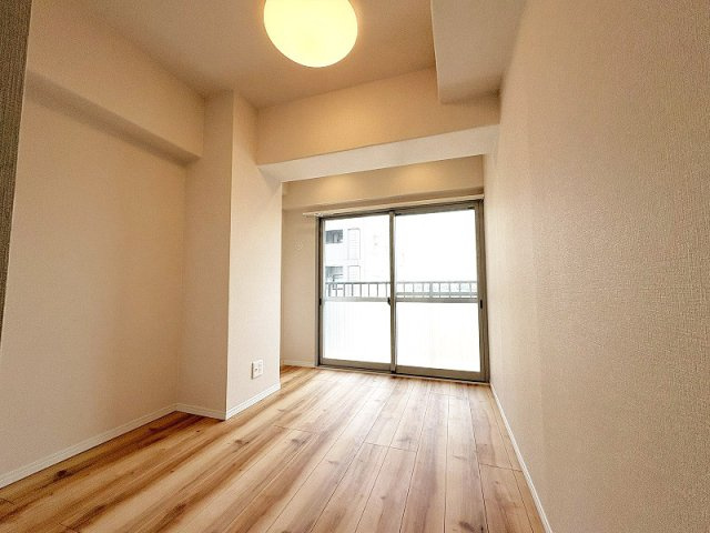 2026年5月撮影/さまざまな家具を取り入れやすいナチュラルな内装。