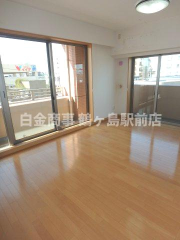 4階南西角部屋につき日当たり良好