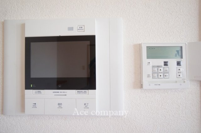 【洋室6帖】西側のバルコニーに面したお部屋です☆