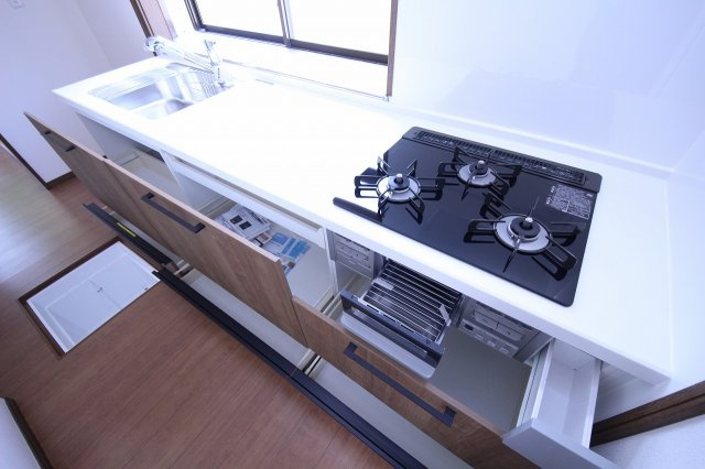 キッチン収納です