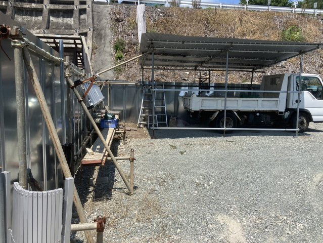 物件の詳細については、現地を見てわかること以外に、役所や法務局などで調べないとわからないことがあります。そのため、現地に行く場合は、もしこの物件を買ったらどのような生活ができるかをイメージしましょう。
