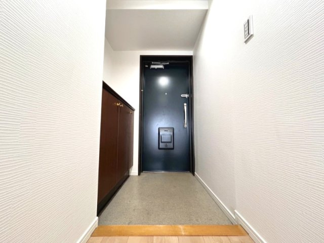 　☆Entrance☆　シューズボックス付きの玄関♪