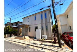 浦安市舞浜の中古戸建ての外観