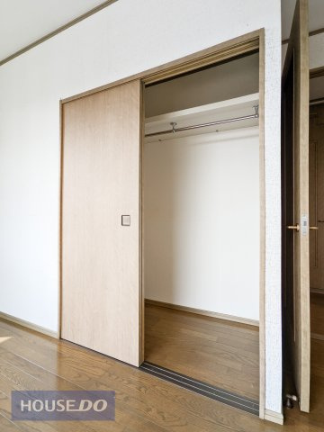 収納がしっかり付いています♪全居室収納付きだからお部屋を広く使えます！
