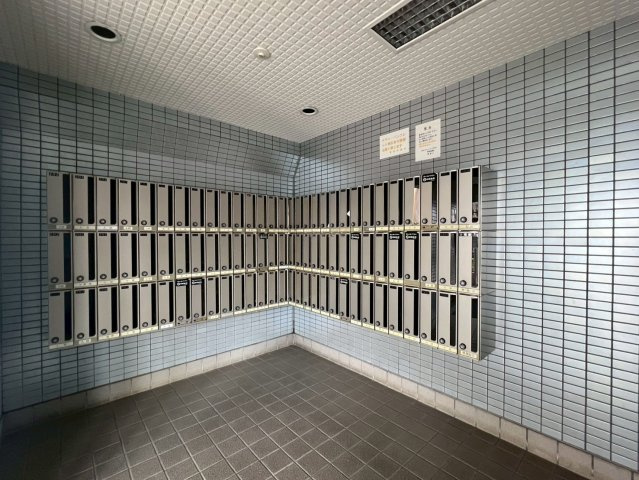 ポスト