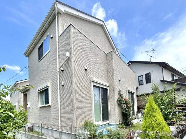 ■外観｜閑静な住宅街で始める新しい暮らし♪開放的な毎日をあなたへ(^^♪　