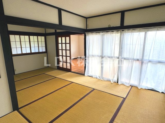 1F／和室続き間　6帖×2（2025.08.16撮影）