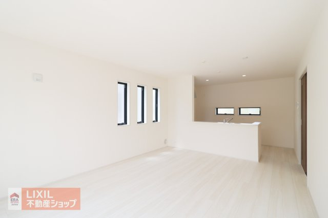 リビングとダイニングが一続きだからこその一体感は、毎日の暮らしにゆとりを与えます。