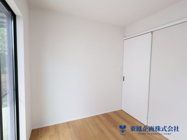 お子様の寝室としてお使いいただけます