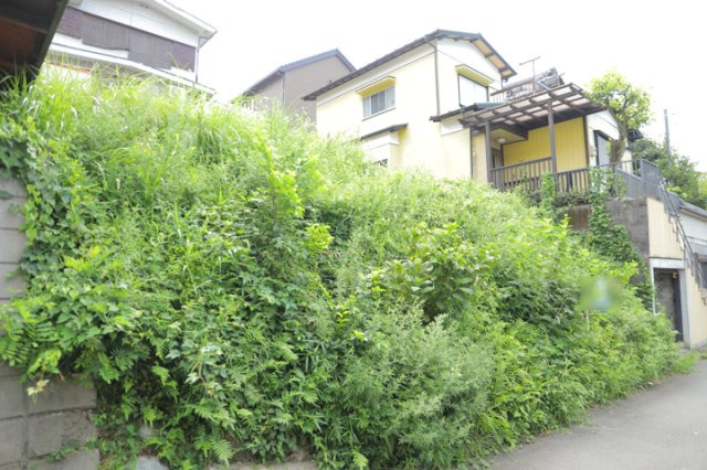 土地探しをしていると都市計画区域という言葉を目にすると思います。法律によって、都道府県知事や国土交通大臣が指定するエリアのことを指しており、都市計画区域は市街化区域と市街化調整区域に分けられています。