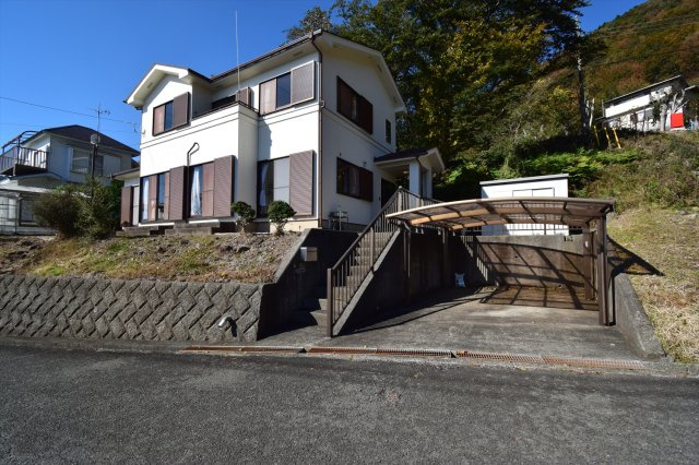 外観：322000525096