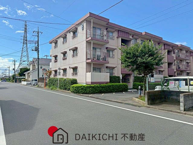apartment 埼玉県鴻巣市天神２丁目2番36　ローヤルシティ鴻巣店舗101号室