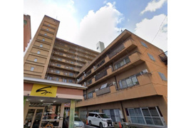 ロイヤルレジデンス３号館の外観