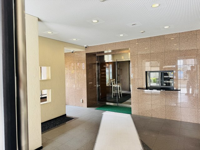 ～管理形態は全部委託式　キレイにメンテナンスされているマンションです～