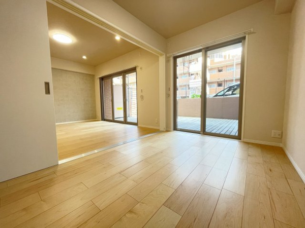 グランシティレイディアント横濱三ツ境の洋室