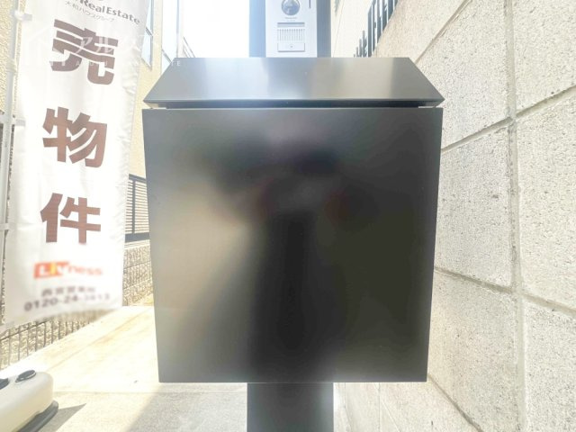 宅配ボックス完備！