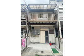 京都市山科区西野左義長町の中古戸建ての外観