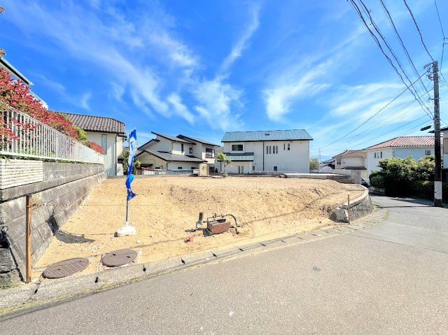 ◆前面道路も幅員があり車の運転も安心！前面道路は閑静な住宅地。車通りの少ない道路です。お子様にも安心です。