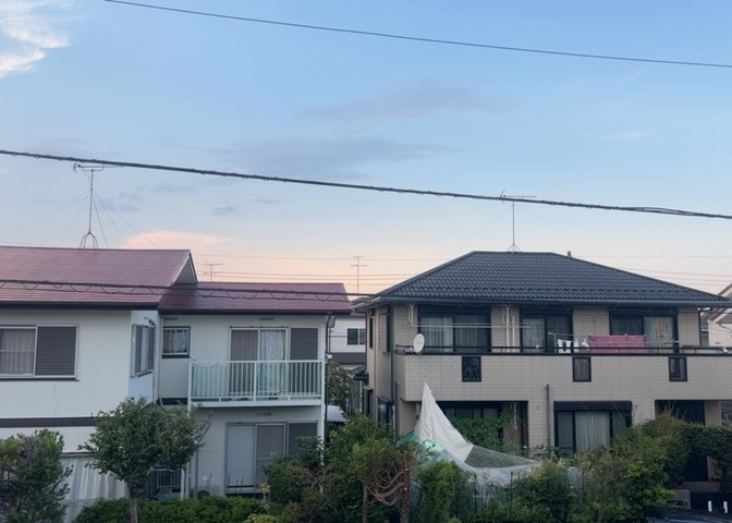 眺望を気にして物件を探す場合、前面に建物が建っていないか現地で確認しましょう！前面に建物があると景色はもちろん、日当たりや風通しにも影響が出てきます。住んだ時のことを想像しながら現地見学をしましょう。