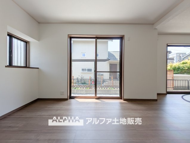 【A　home　found　by　chance】　◆偶然見つけた物件で◆思わぬ空間を手に入れたい。愛を育み、人と出会い、新たな命に恵まれる。そんな未来を創造してぬくもりのある住空間を君と共有したい。