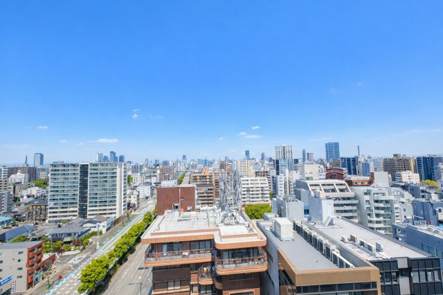 バルコニーからの眺望（最上階のため眺望良好です）