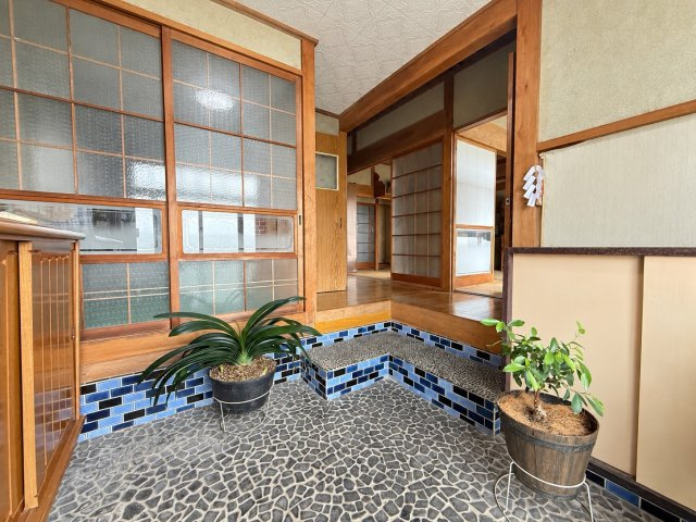 玄関