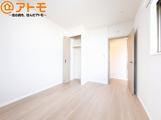お子様のお友達が遊びに来た時も、子供部屋があると楽しく過ごせますね♪