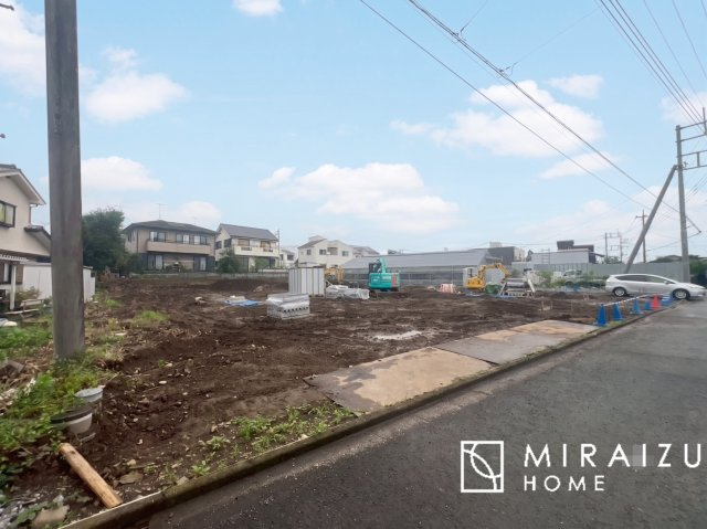 運転が不安な方も安心な前面道路、きちんと幅員のある道路は女性にも安心です。整備されている道路は気持ちも良いですね♪