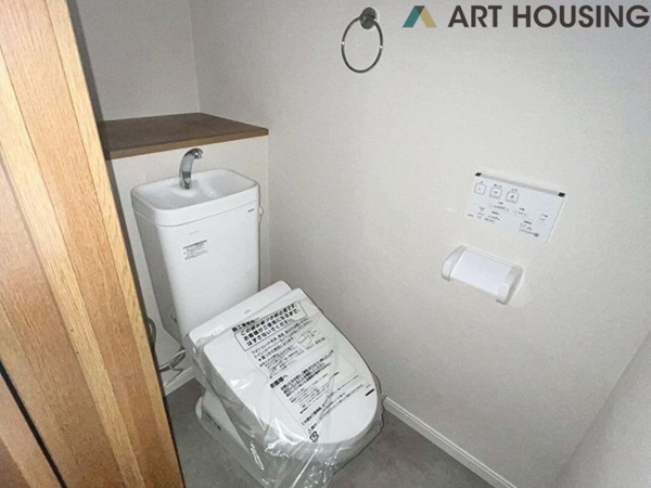 【磯部　中古戸建のトイレ】