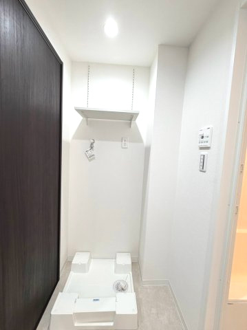 防水パン付き洗濯機置場です