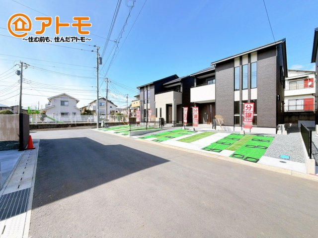 南側道路は、建物によって日差しが遮られるのを防ぐことができます♪