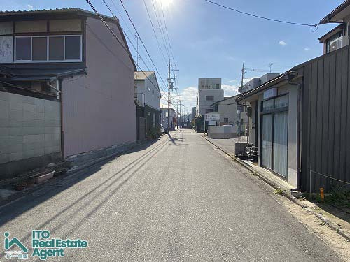 前面道路含む現地写真