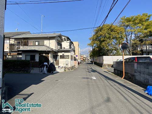 前面道路含む現地写真