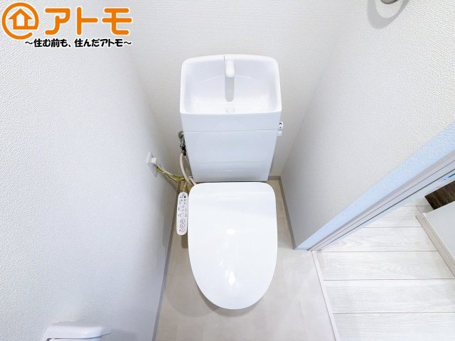 毎日使うトイレだからこそ機能性を重視したいですよね！温水洗浄便座で快適な時間をお過ごしください♪