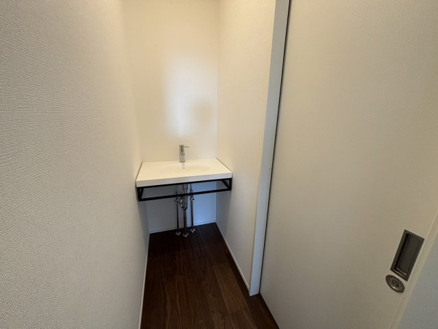落ち着いたトイレです