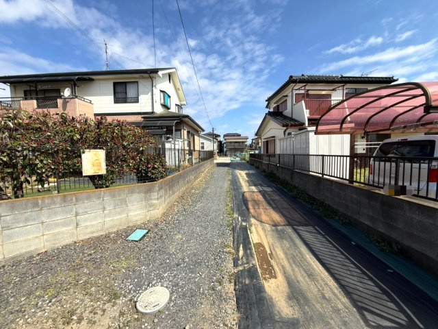■土地面積約126坪！　■お好きなハウスメーカーで建築可能！　■無料でプラン作成いたします！　■平方小学校徒歩7分(550ｍ)・平方中学校徒歩14分(1100ｍ)