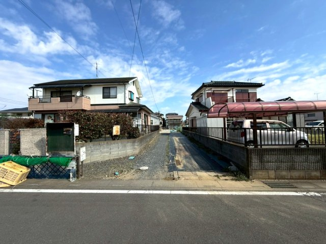 ■土地面積約126坪！　■お好きなハウスメーカーで建築可能！　■無料でプラン作成いたします！　■平方小学校徒歩7分(550ｍ)・平方中学校徒歩14分(1100ｍ)