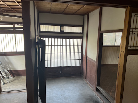 玄関
