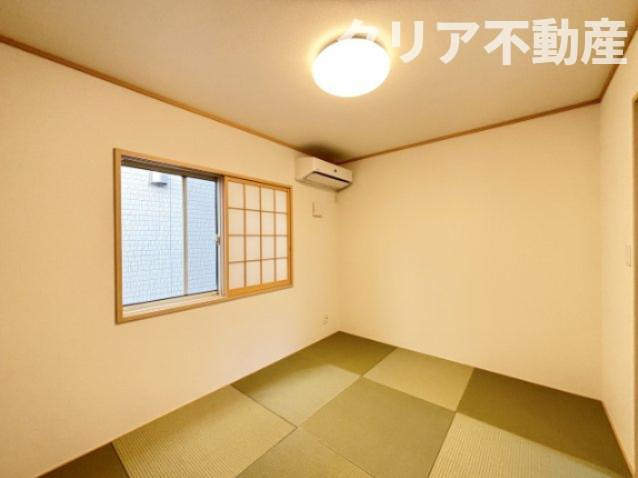 畳は日焼けもなく、きれいな状態です！